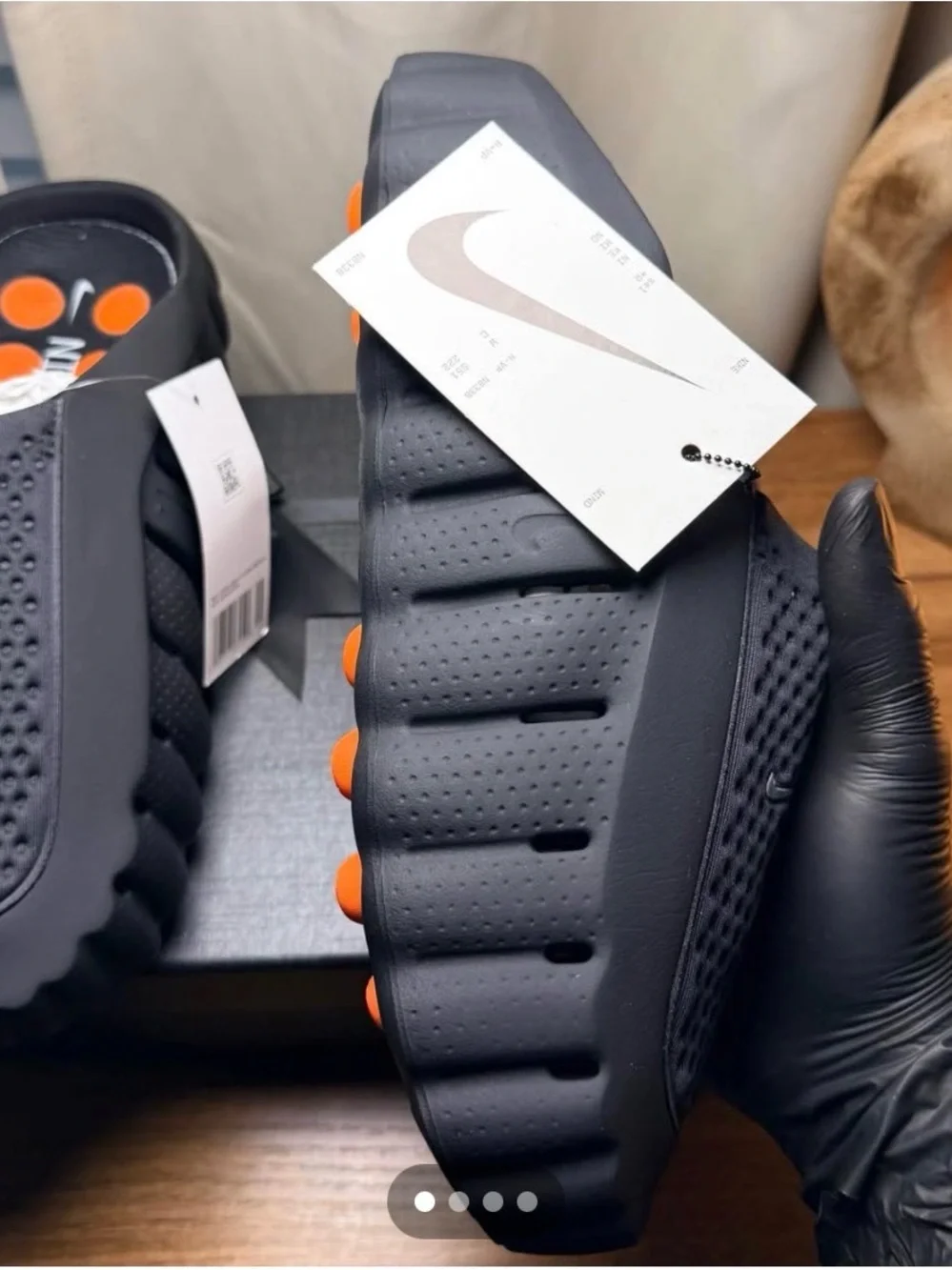 Nike minimal slip